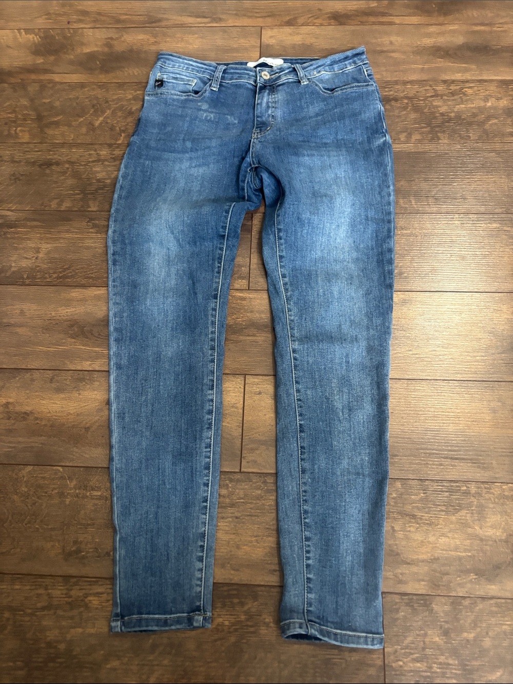 KanCan Mid-Rise Skinny Jeans
